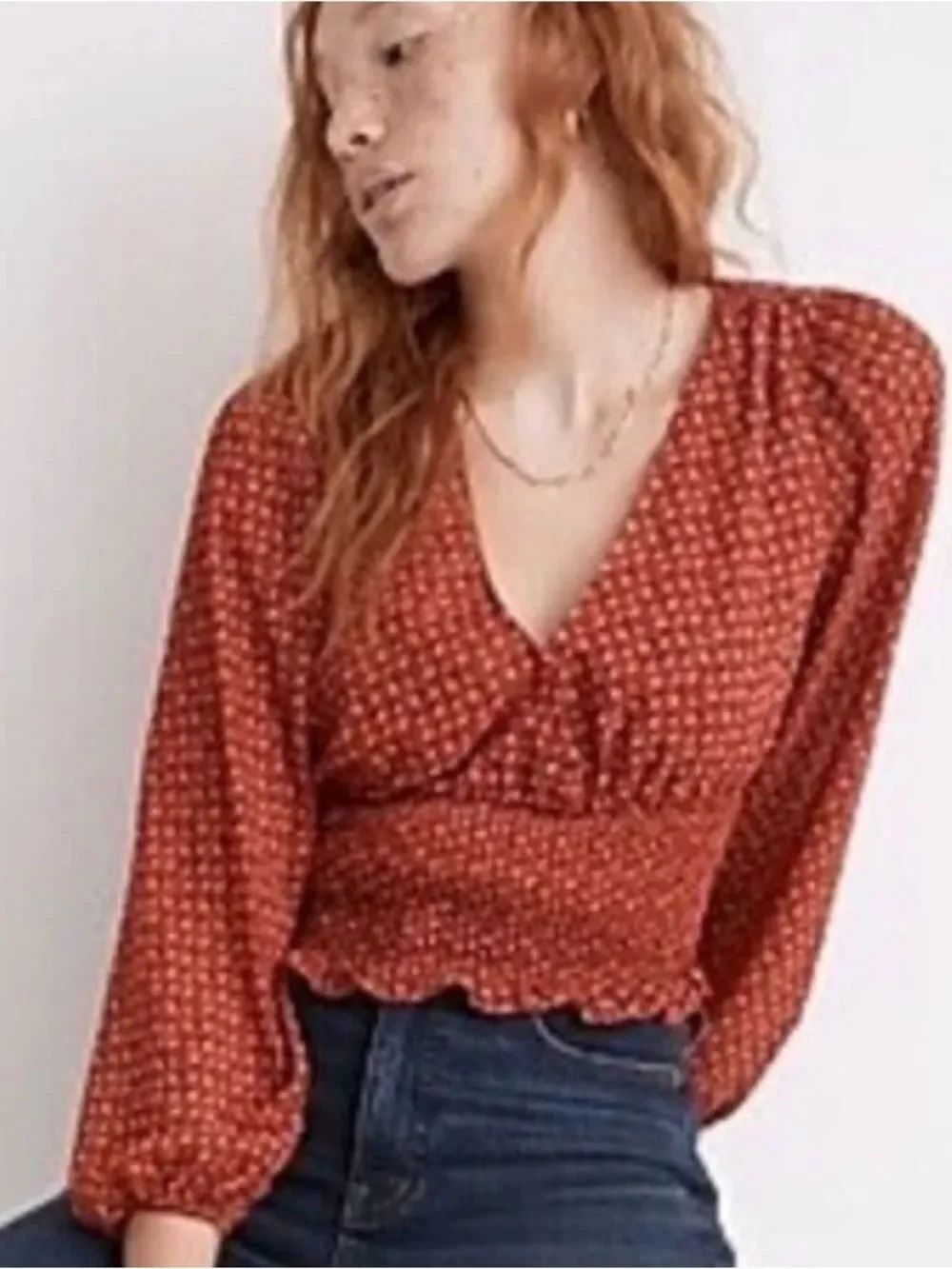 Madewell Julianne Smocked-Waist Top in a red floral pattern xs